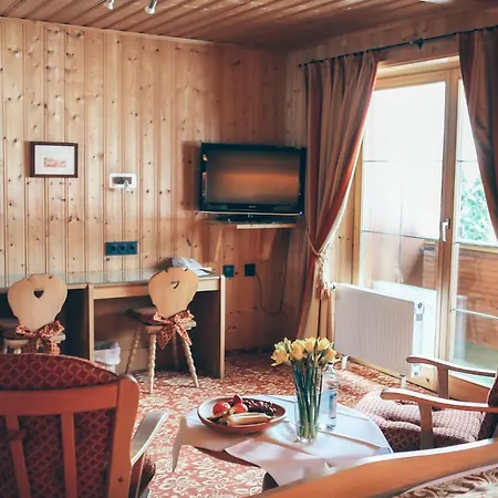 Landhotel zur Grenze Isny im Allgäu Exterior foto